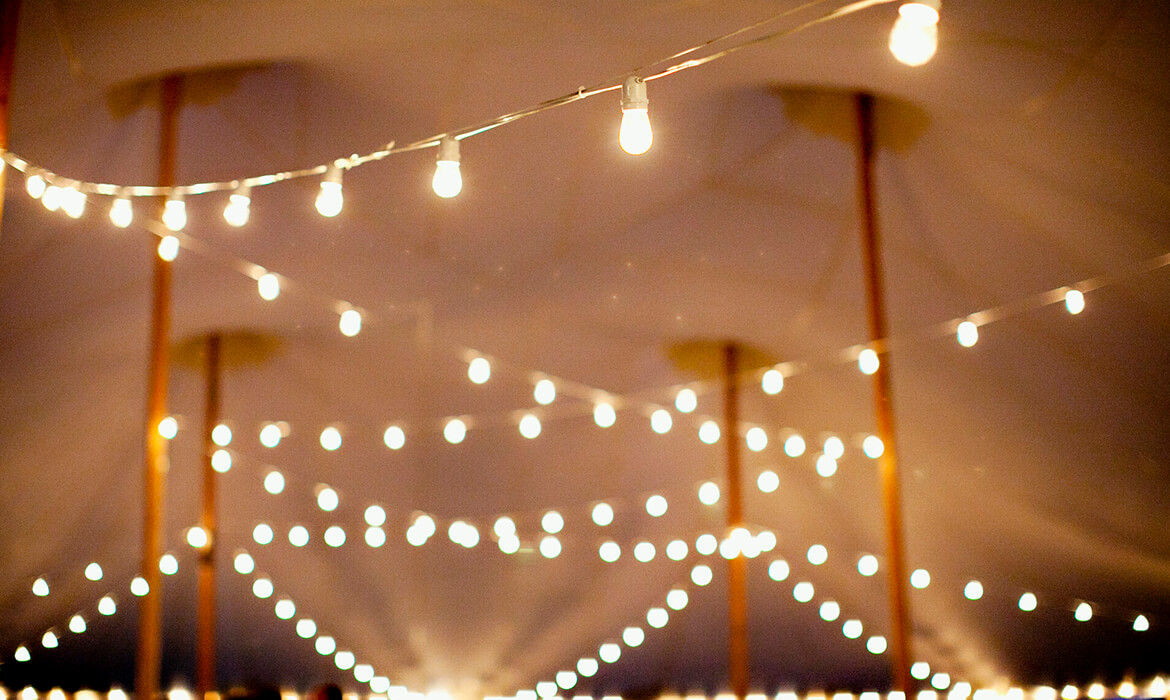 The Ultimate Guide to Perfect Lighting for Your Vermont Wedding